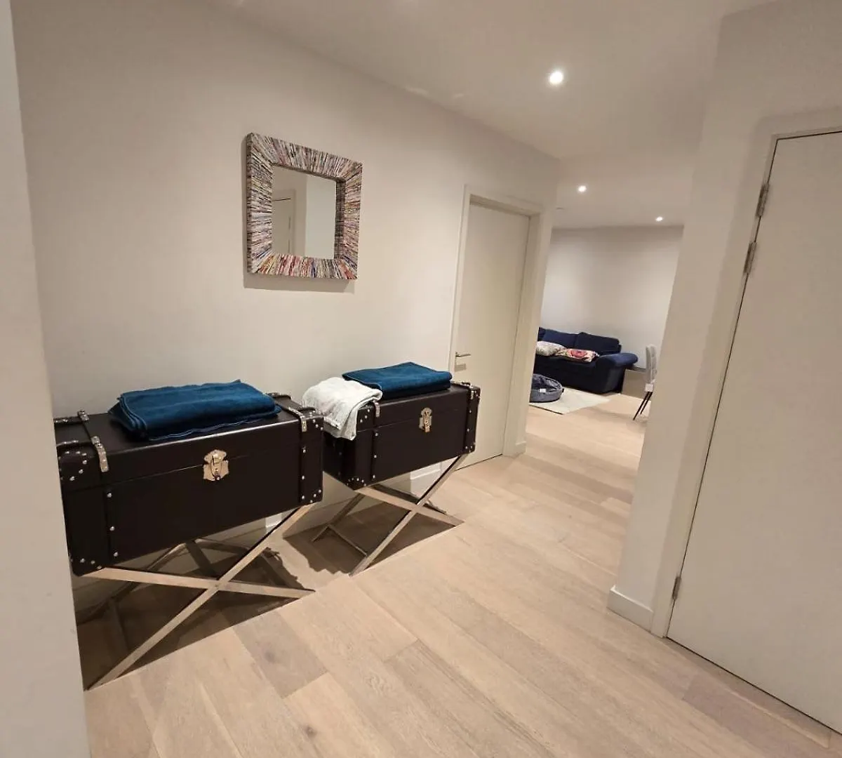Private Room Private Toilet Excel London City Airport Royal Wharf 0*,